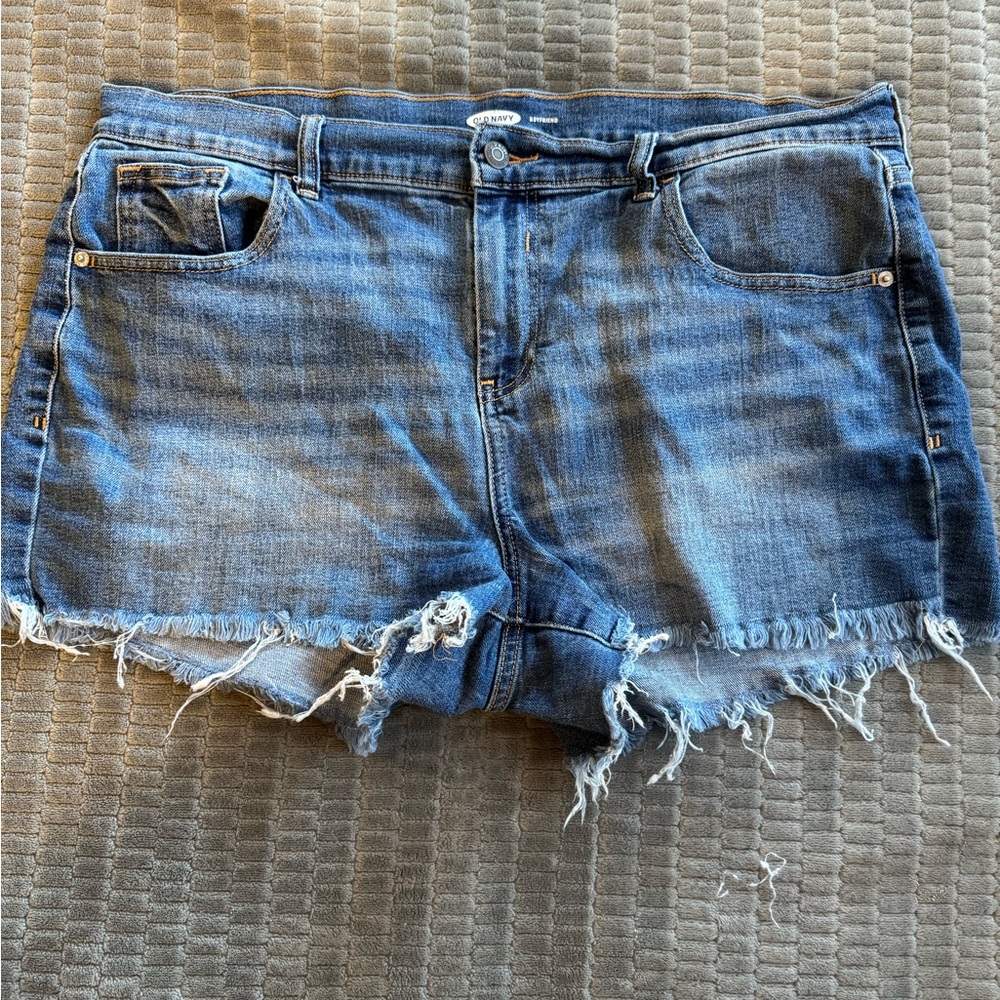 Women’s Old Navy Boyfriend Shorts